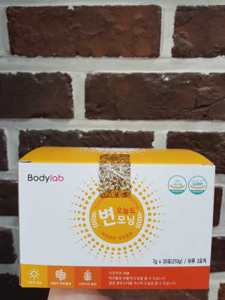 바디랩 오늘도 변모닝 7g 차전자피 식이섬유 — 4.5점을 준 리뷰어가 2018년 3월 올린 사용 사진