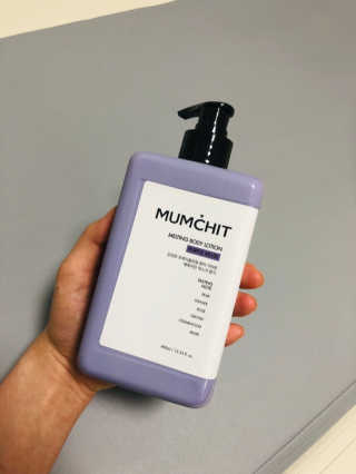 멈칫(MUMCHIT) 멜팅 바디로션 — 5점을 준 리뷰어가 2018년 12월 올린 사용 사진