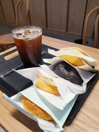 삼송빵집 부천점 [삼송빵집 부천역사점]삼송빵집 특별세트 — 5점을 준 리뷰어가 2019년 7월 올린 사용 사진