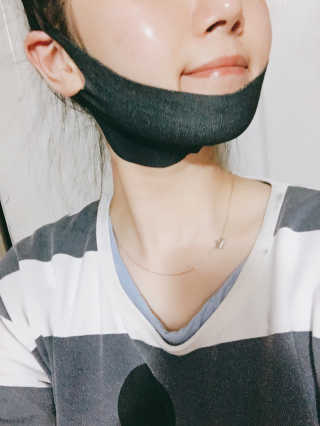 어웨이크어슬립 어슬립 페이스 리프트업 밴드 — 5점을 준 리뷰어가 2018년 5월 올린 사용 사진
