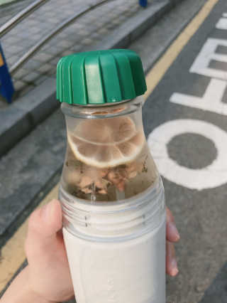 ㅎㅎ마이워터 ㅎㅎ 마이워터 과일워터팩+전용보틀_레몬오렌지 — 4.67점을 준 리뷰어가 2017년 9월 올린 사용 사진