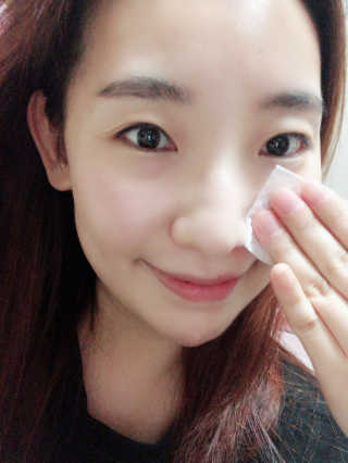 롤리오 페이셜 클렌징 워터 보타니컬 믹스 — 4.67점을 준 리뷰어가 2018년 3월 올린 사용 사진