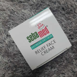 세바메드 우레아 수분폭탄크림 50ml — 2점을 준 리뷰어가 2019년 12월 올린 사용 사진