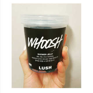 러쉬 샤워젤리 후쉬 240g 리프레셔 250g — 3.5점을 준 리뷰어가 2017년 8월 올린 사용 사진