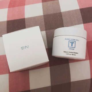 SN 에스엔 티크림 — 4.83점을 준 리뷰어가 2017년 12월 올린 사용 사진