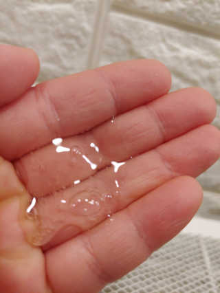 메디필 에스테 더마 레드마린 콜라겐 토너 — 5점을 준 리뷰어가 2020년 1월 올린 사용 사진