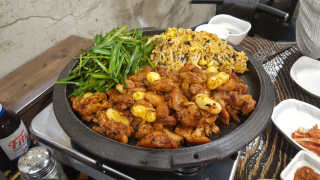 고향원조숯불닭갈비 [고향산천원조숯불닭갈비] 뼈없는 숯불닭갈비 2인세트 — 5점을 준 리뷰어가 2018년 9월 올린 사용 사진