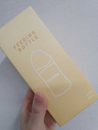 유비맘 PPSU 젖병 노꼭지_200ml_컬러 랜덤 발송 — 5점을 준 리뷰어가 2020년 3월 올린 사용 사진