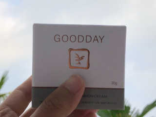 GoodDay Skincare GoodDay 강황 크림 — 4점을 준 리뷰어가 2019년 8월 올린 사용 사진