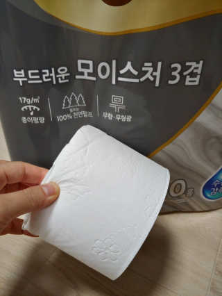 잘풀리는집 부드러운 모이스처 3겹 화장지 30롤 — 4점을 준 리뷰어가 2019년 5월 올린 사용 사진