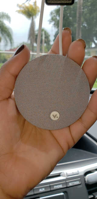 Vistic Car Air Freshener - Fara — 5점을 준 리뷰어가 2018년 7월 올린 사용 사진