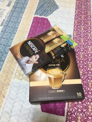 네스카페 코리아 네스카페 크레마 — 5점을 준 리뷰어가 2017년 12월 올린 사용 사진