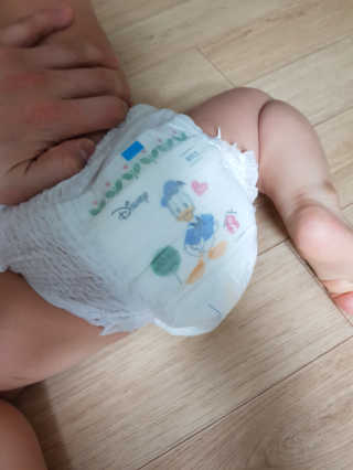 보솜이 베이비케어 팬티형 기저귀 — 5점을 준 리뷰어가 2019년 3월 올린 사용 사진
