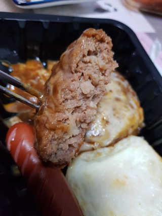 후쿠오카함바그 눈꽃치즈 데미그라스 함박스테이크 240g x3팩 — 5점을 준 리뷰어가 2019년 11월 올린 사용 사진