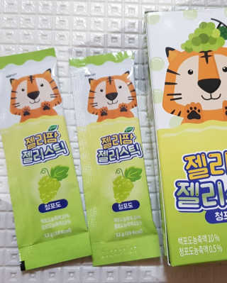 얼리버드 젤리팜 젤리스틱 — 5점을 준 리뷰어가 2019년 7월 올린 사용 사진