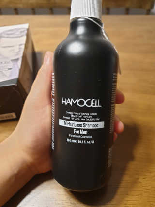 HAMOCELL 더블유 헤어 로스 샴푸 — 4점을 준 리뷰어가 2019년 3월 올린 사용 사진