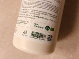 (주)에네스티 내추럴 촉촉  오트밀 바디로션 500ml — 5점을 준 리뷰어가 2019년 8월 올린 사용 사진