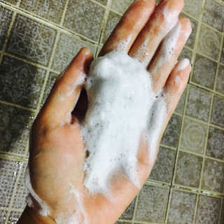 메디미 골드케어 클렌징 바 — 5점을 준 리뷰어가 2017년 8월 올린 사용 사진