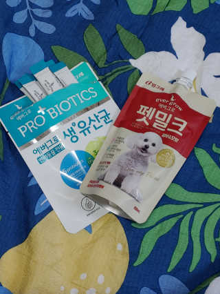 [빙그레] 에버그로 생유산균 1봉（10포입）+펫밀크2팩 — 5점을 준 리뷰어가 2019년 6월 올린 사용 사진