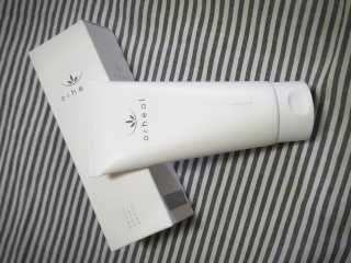 오르힐 울트라레이어 크림 — 4점을 준 리뷰어가 2020년 3월 올린 사용 사진