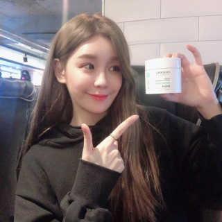 오그도아 수퍼 딥 클렌징 스무디 밤 — 5점을 준 리뷰어가 2020년 3월 올린 사용 사진
