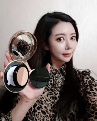 [라보드더마펌] 듀얼 콜라제닉 쿠션 — 5점을 준 리뷰어가 2019년 9월 올린 사용 사진