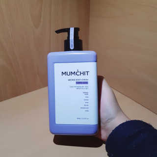 멈칫(MUMCHIT) 멜팅 바디로션 — 4.67점을 준 리뷰어가 2018년 12월 올린 사용 사진