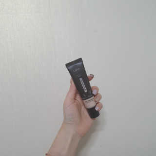 락컬러 락 잇 굿 바운데이션 — 5점을 준 리뷰어가 2020년 3월 올린 사용 사진