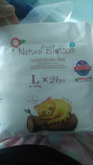 네추럴블라썸 NATURAL BLOSSOM 슈퍼 얇은 바지 기저귀 — 5점을 준 리뷰어가 2018년 12월 올린 사용 사진