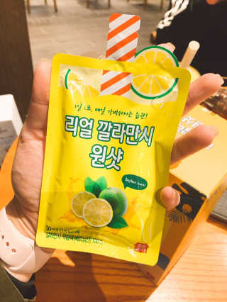 장수농가 리얼깔라만시 원샷 50ml 10팩+보틀 — 5점을 준 리뷰어가 2019년 5월 올린 사용 사진
