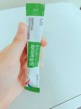 두루원 똥기사의 Kfood 화이버슬림 — 2.33점을 준 리뷰어가 2018년 7월 올린 사용 사진
