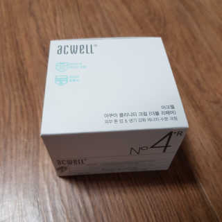 아크웰 아쿠아 클리니티 수분크림 — 3점을 준 리뷰어가 2018년 10월 올린 사용 사진