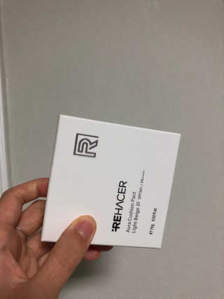 리하셀 아우라 쿠션 팩트 21호,23호 SPF50+ PA++++ — 4.5점을 준 리뷰어가 2019년 10월 올린 사용 사진
