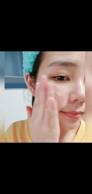[후르디아] 블루베리 허니 오버나이트 마스크 달광팩 — 5점을 준 리뷰어가 2019년 10월 올린 사용 사진