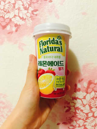 플로리다 내추럴 플로리다내추럴 레몬에이드  2종 — 5점을 준 리뷰어가 2018년 8월 올린 사용 사진