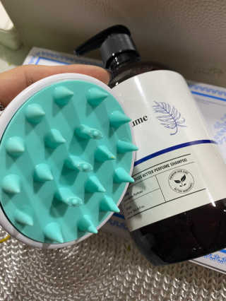 달리프 베러 퍼퓸 샴푸 1000ml 레이니데이 or 일랑로즈 — 5점을 준 리뷰어가 2019년 12월 올린 사용 사진