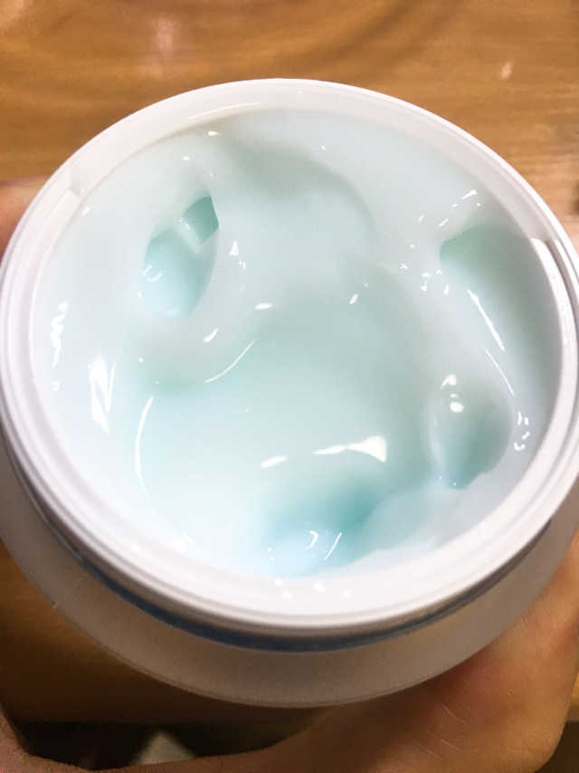 아쿠아 커넥션 크림 리뷰 사진