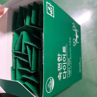 네츄럴굿띵스 속편한 다이어트 30포 — 3.5점을 준 리뷰어가 2019년 8월 올린 사용 사진