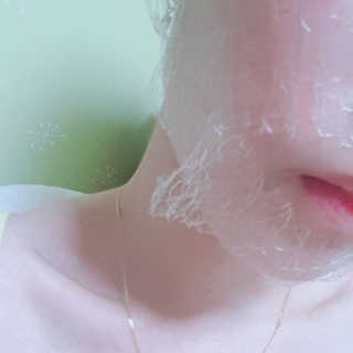 23years old 인쎄라 실프팅 쁘띠 마스크(5장) — 3.67점을 준 리뷰어가 2017년 7월 올린 사용 사진