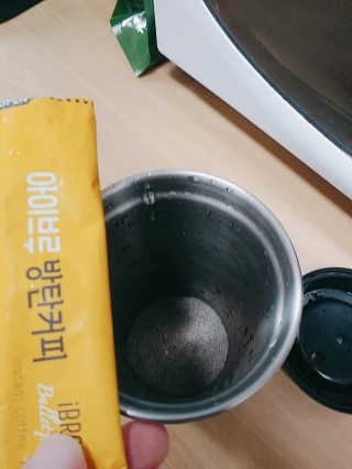 한국맥널티 아이브루 방탄커피 — 5점을 준 리뷰어가 2019년 9월 올린 사용 사진
