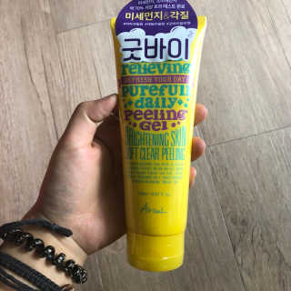아리얼 스트레스 릴리빙 퓨어풀 데일리 필링젤 — 5점을 준 리뷰어가 2018년 9월 올린 사용 사진