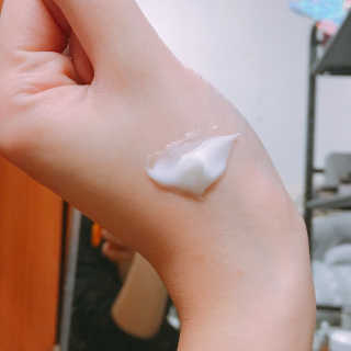 아크웰 아쿠아 클리니티 수분크림 — 5점을 준 리뷰어가 2018년 10월 올린 사용 사진