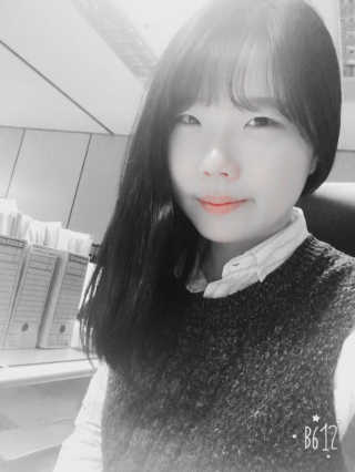 오제끄 쏘인텐스 립크레용 — 3점을 준 리뷰어가 2016년 11월 올린 사용 사진