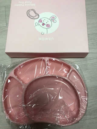 유비맘 캐릭터 실리콘 흡착 식판_색상 랜덤발송 — 5점을 준 리뷰어가 2020년 3월 올린 사용 사진
