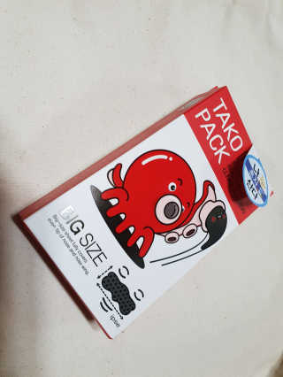 나이팅게일 TAKO PACK NOSE [문어코팩] — 4.33점을 준 리뷰어가 2018년 5월 올린 사용 사진