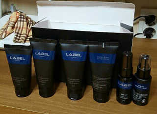 레이블옴므-labelhomme 포 리펙션 프리미어 트래블 키트 — 4점을 준 리뷰어가 2016년 9월 올린 사용 사진