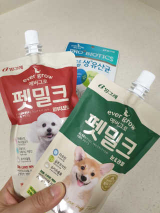 [빙그레] 에버그로 생유산균 1봉（10포입）+펫밀크2팩 — 3.5점을 준 리뷰어가 2019년 6월 올린 사용 사진