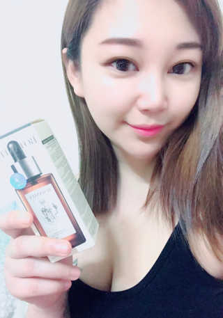 보타니티 [홍]조[진]정[결]케어 플라본 세럼 — 4.5점을 준 리뷰어가 2018년 5월 올린 사용 사진