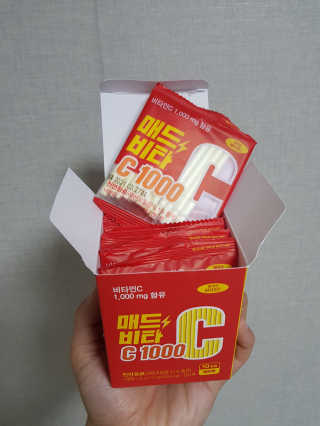 매드비타C 1000 — 4점을 준 리뷰어가 2019년 4월 올린 사용 사진