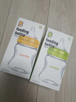 유비맘 신생아젖병 120ml 트리플팩_ 젖꼭지 포함 — 5점을 준 리뷰어가 2020년 2월 올린 사용 사진